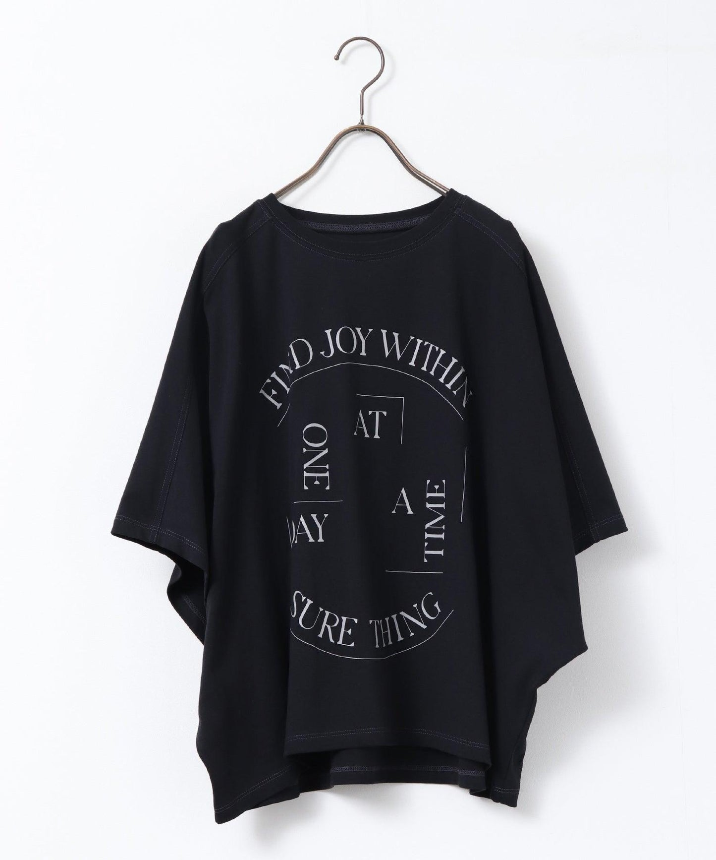 ロゴドルマンTシャツ