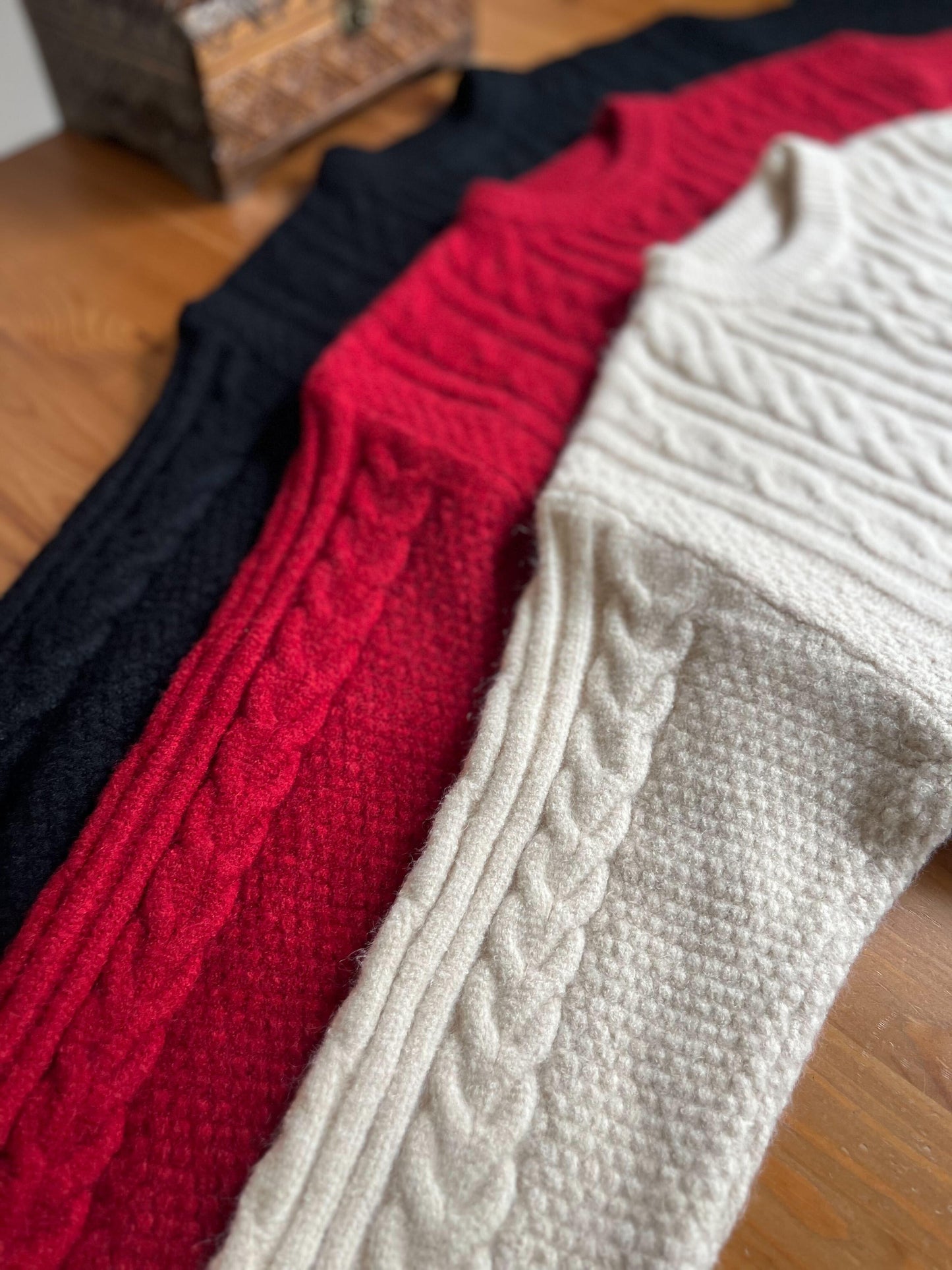 3colorアランニット