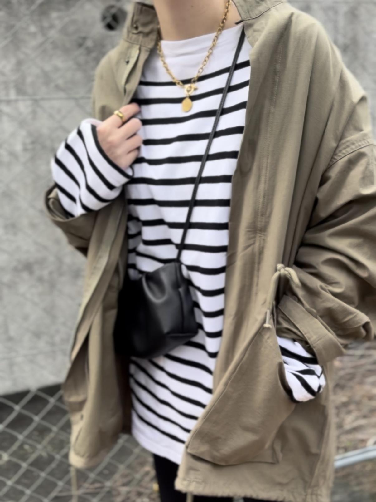 wander around pochette