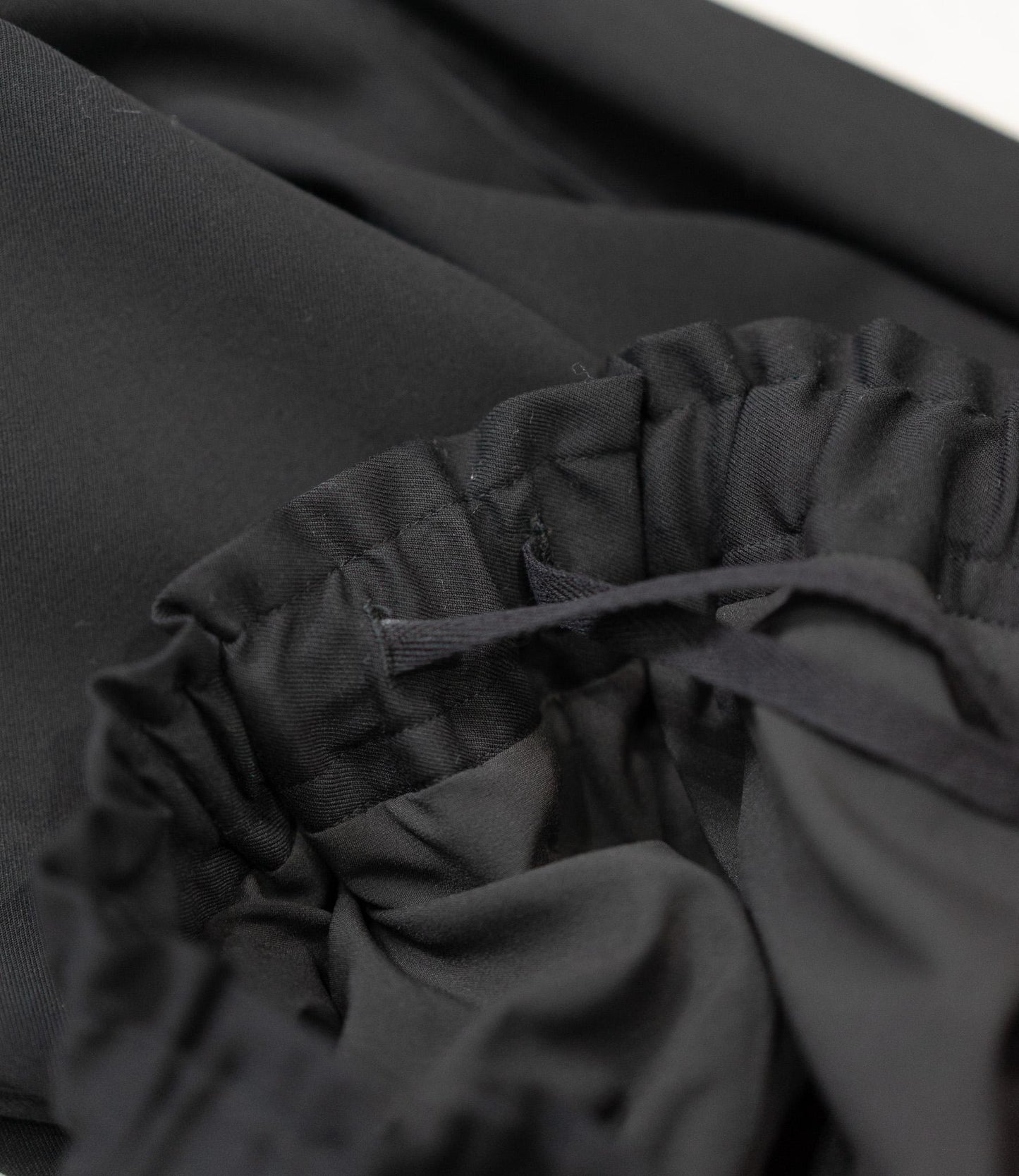 ベロアパイピングパンツ