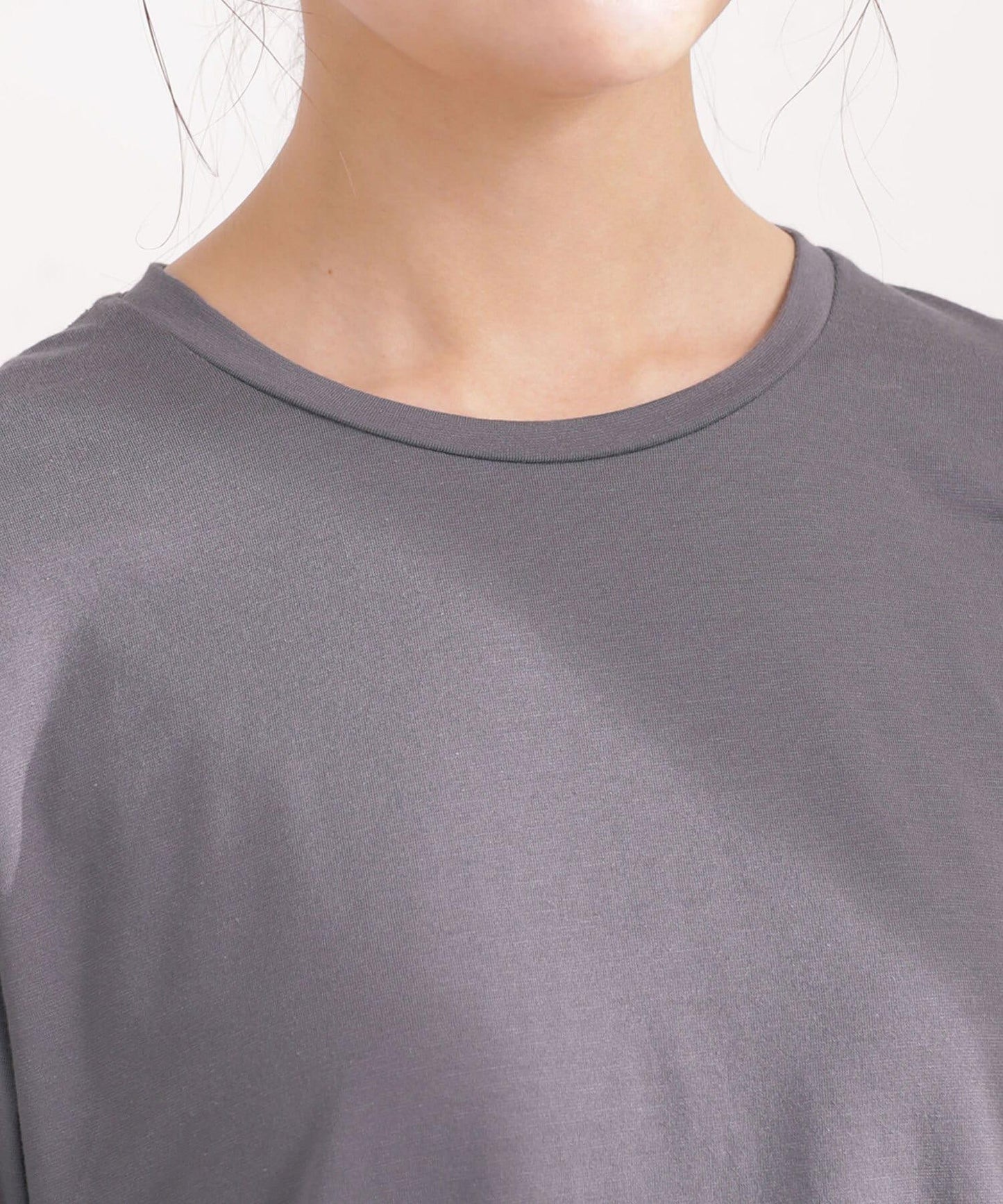 モイストパックウェア 長袖Tシャツ