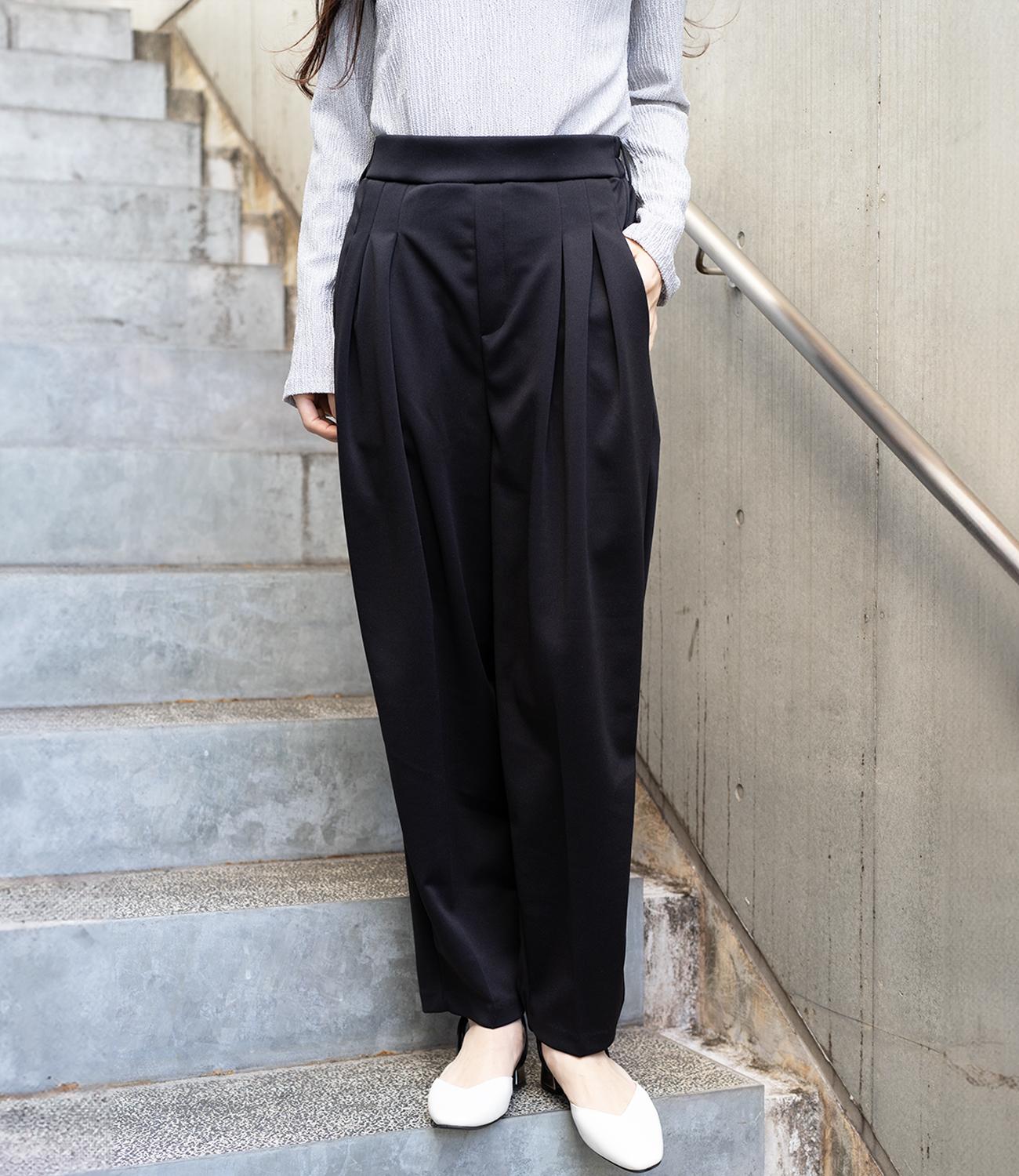 ライトポンチワイドテーパードパンツ
