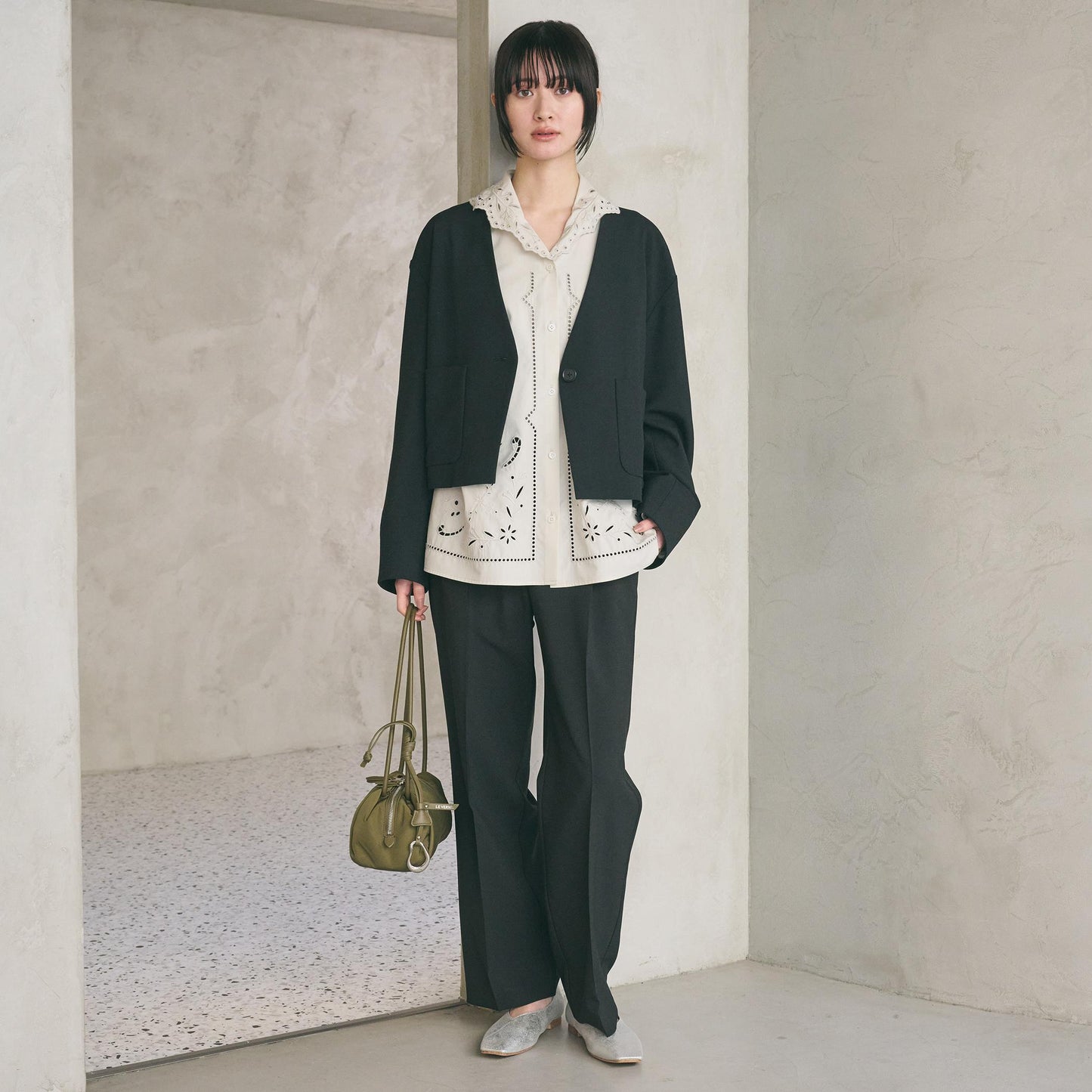 ポリエステルブレンド カラーレス ショートジャケット