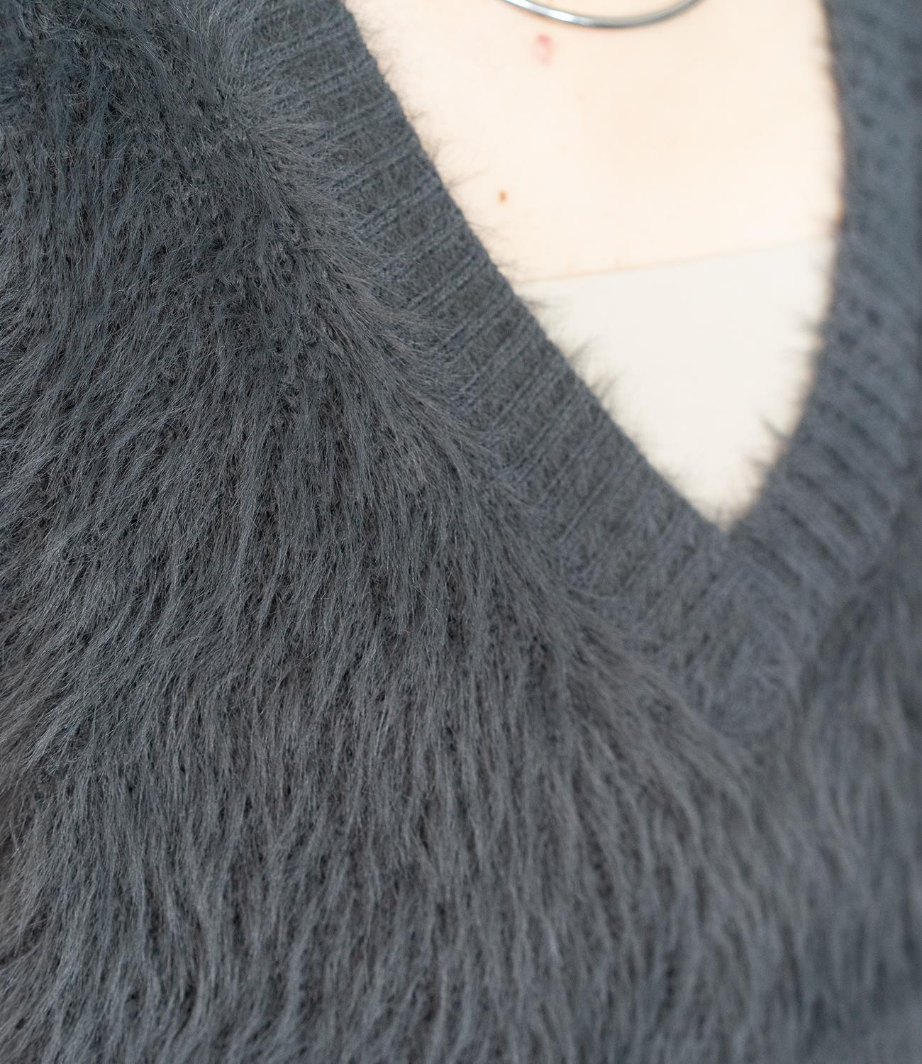 バルキーフェザーVネックニットベスト