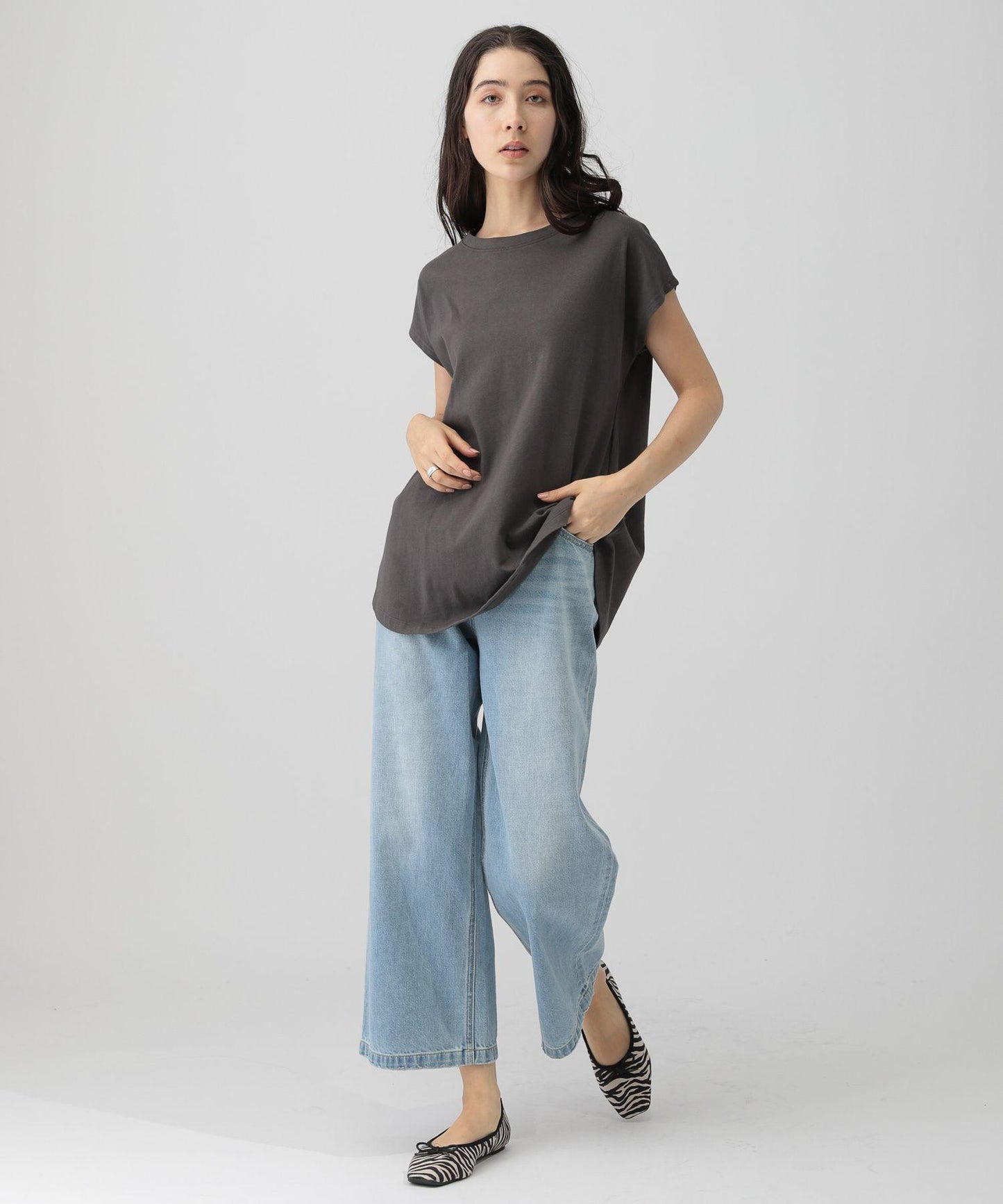 ハンソデTシャツ