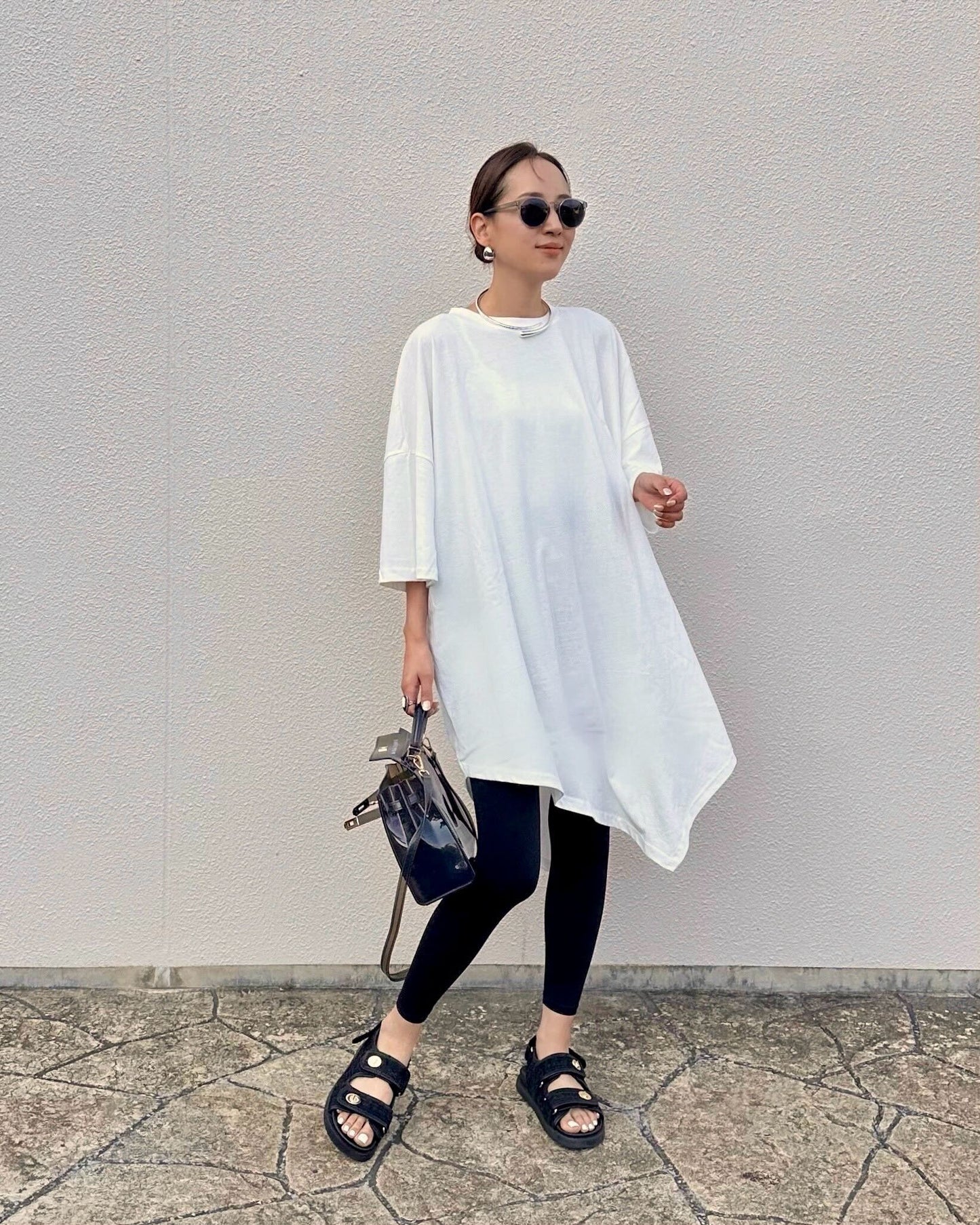アシンメトリーTシャツ