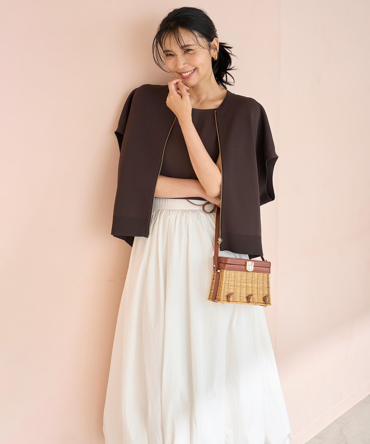 スゴ機能美ニット スリーブレスブルゾン