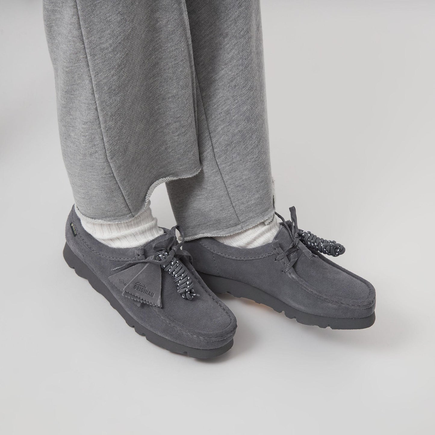 <Clarks Originals>ワラビー ゴアテックス