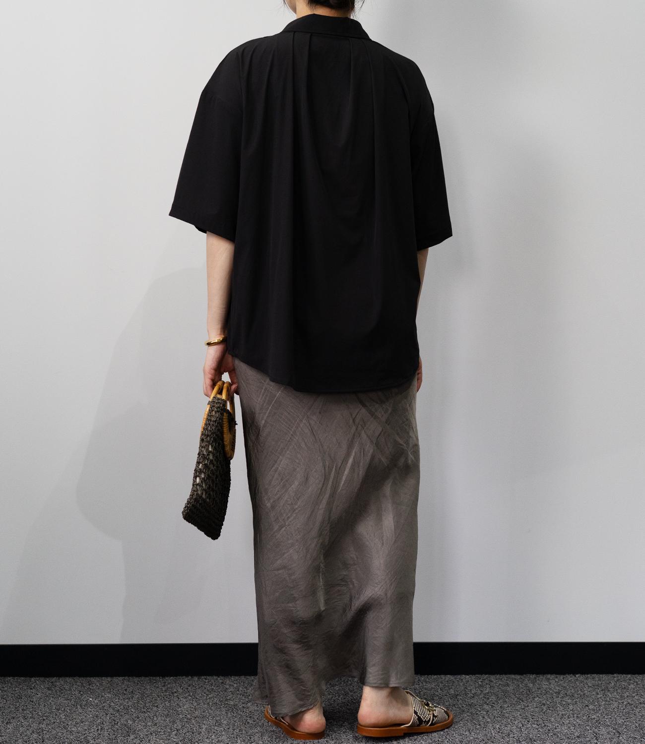 【接触冷感】バックタックオーバーシャツ