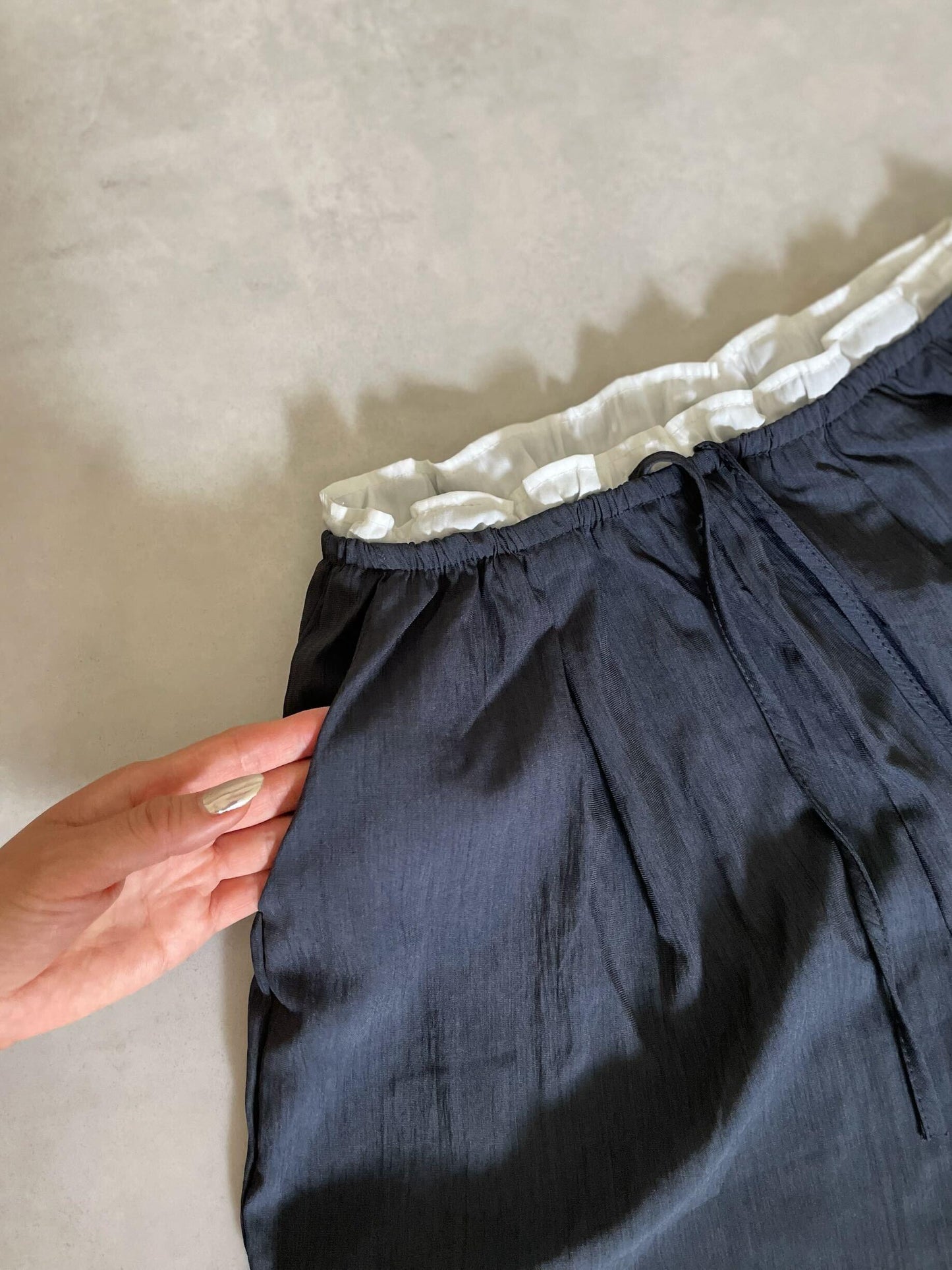 ダブルウエストリラックスパンツ