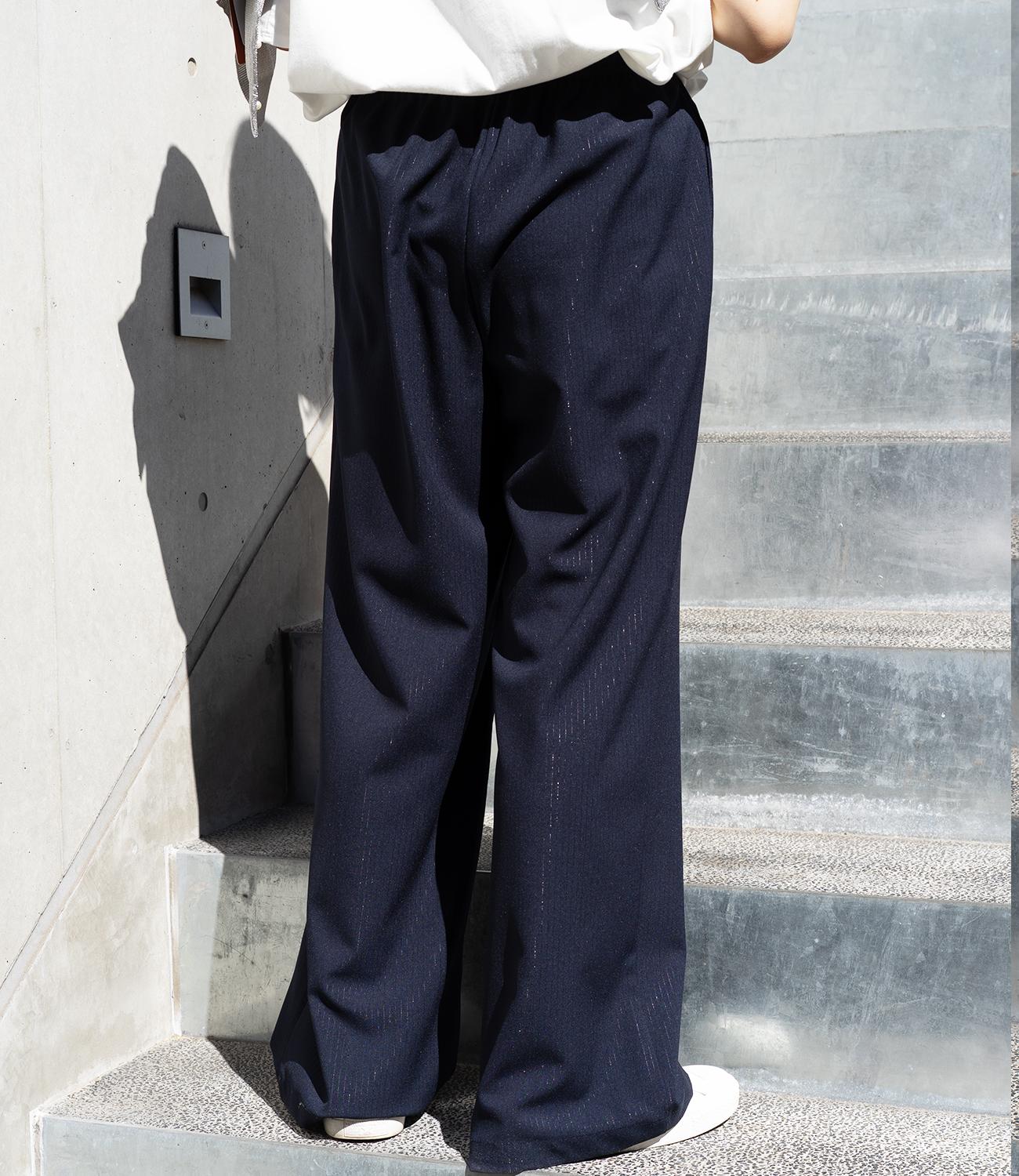 フィルムストライプストレートパンツ