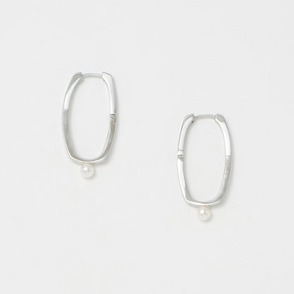 オーバルフープ&イミテーションパール ピアス