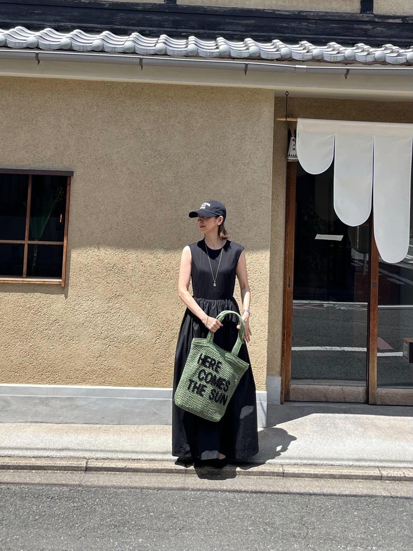 カーキロゴメッシュバッグ