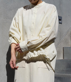 ラメストライプバッグギャザーシャツ