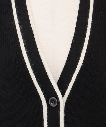 Vネックカーディガン