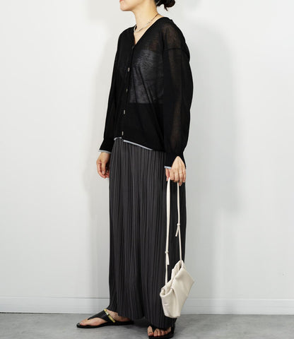 ストレートプリーツスカート