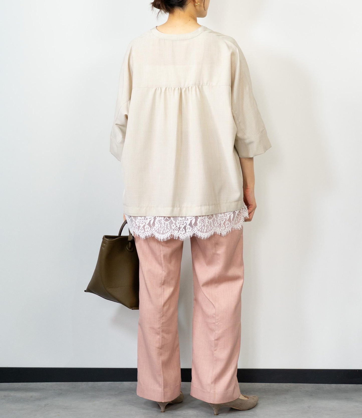 レースドッキングスキッパーブラウス