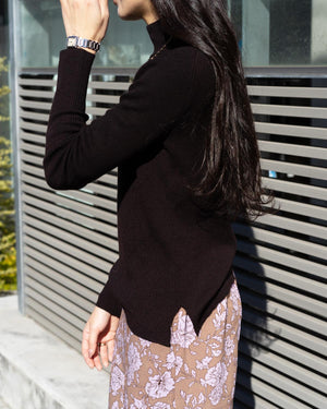 ソフトタッチタートルネックニット