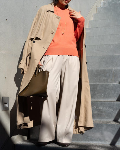 クルーネックストレートニット