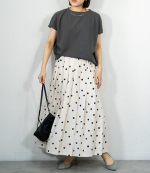 ランダムドットミモレタックスカート