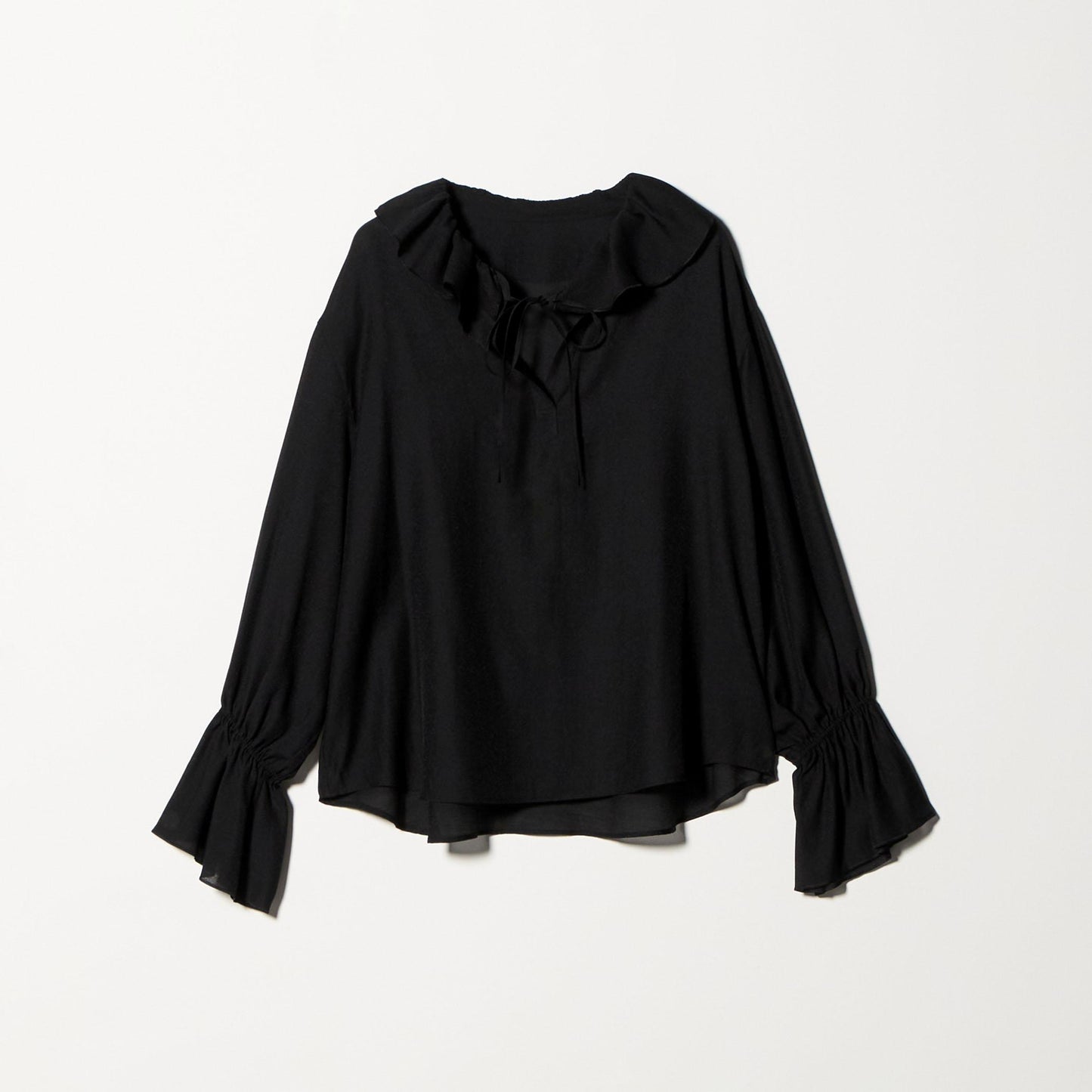 ラッフル スキッパーブラウス