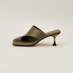 サムカバーミュール サンダル60↑