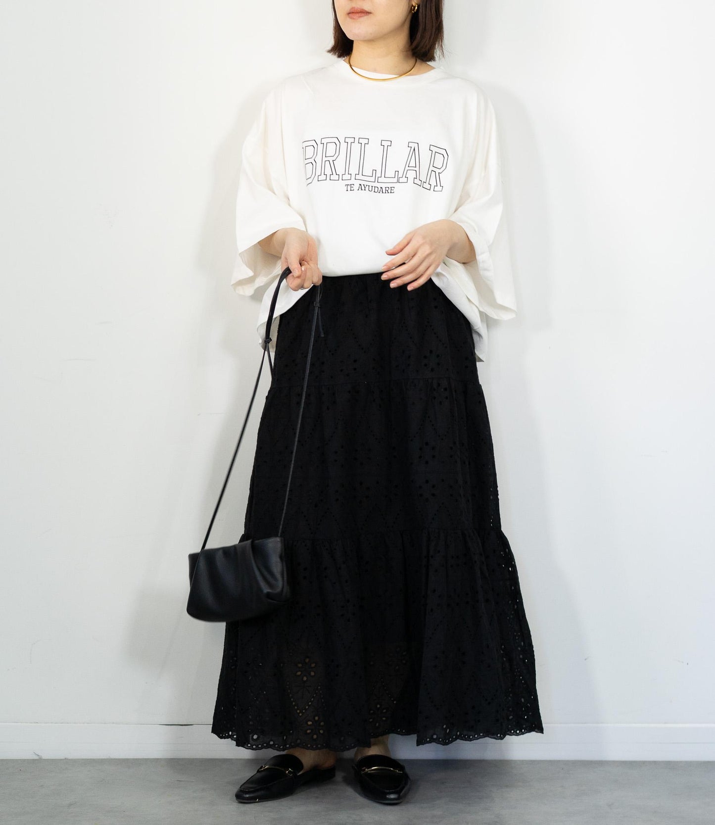 クロップドロゴTシャツ