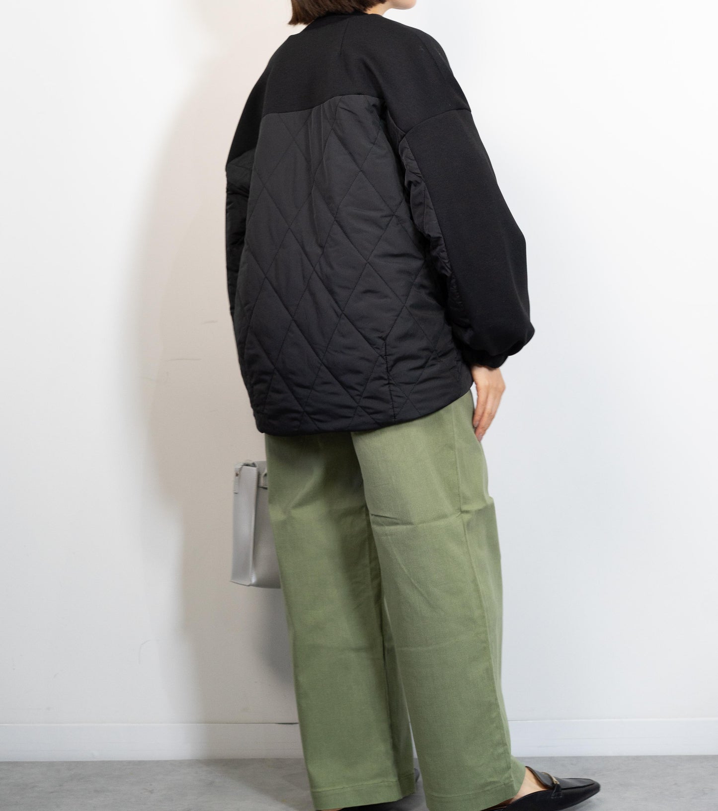 キルティング切替ノーカラーコート