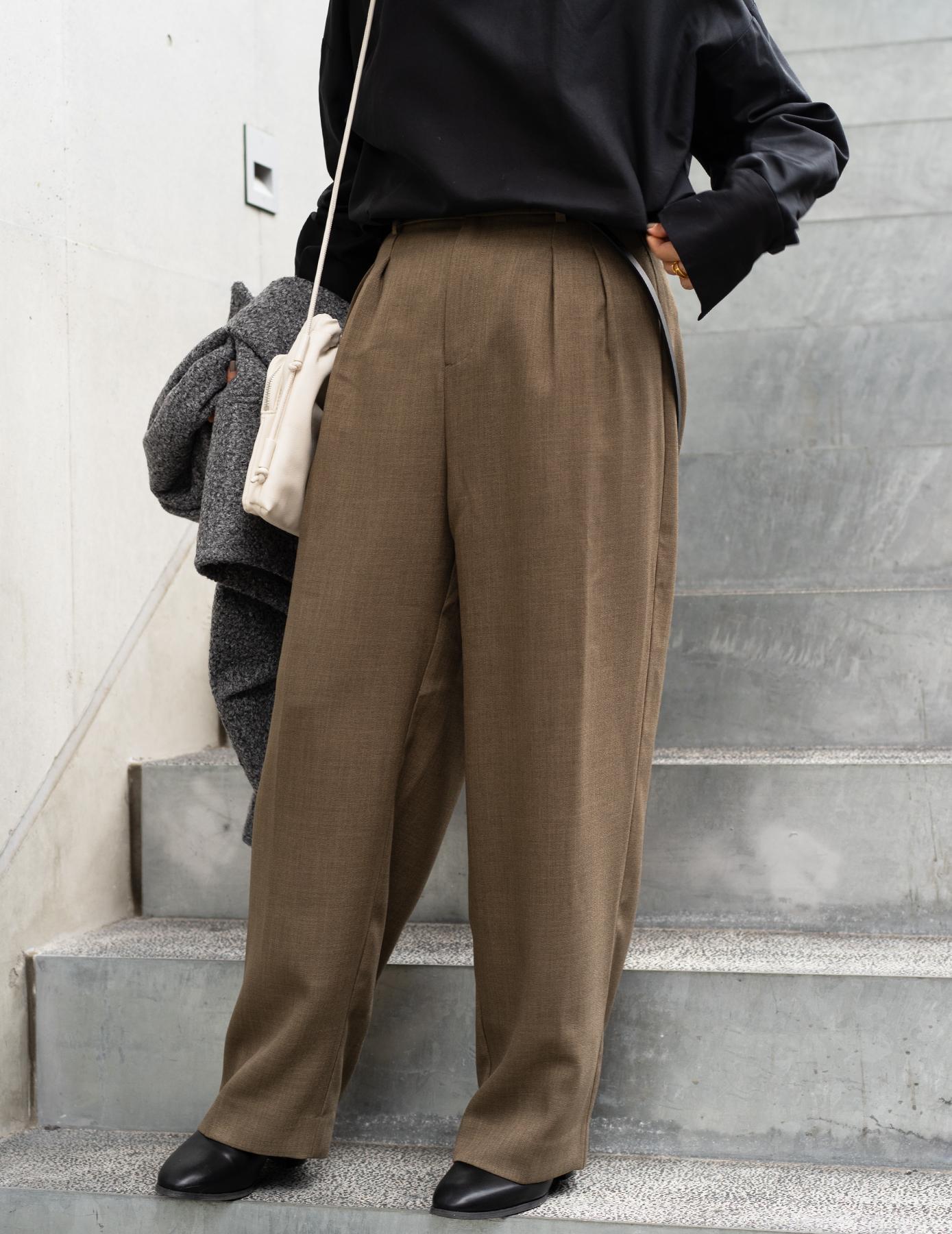 ワイドストレートパンツ