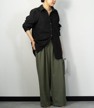 バックギャザーシャツ