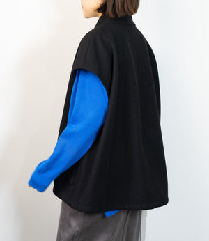 ウールライクハイネックベスト