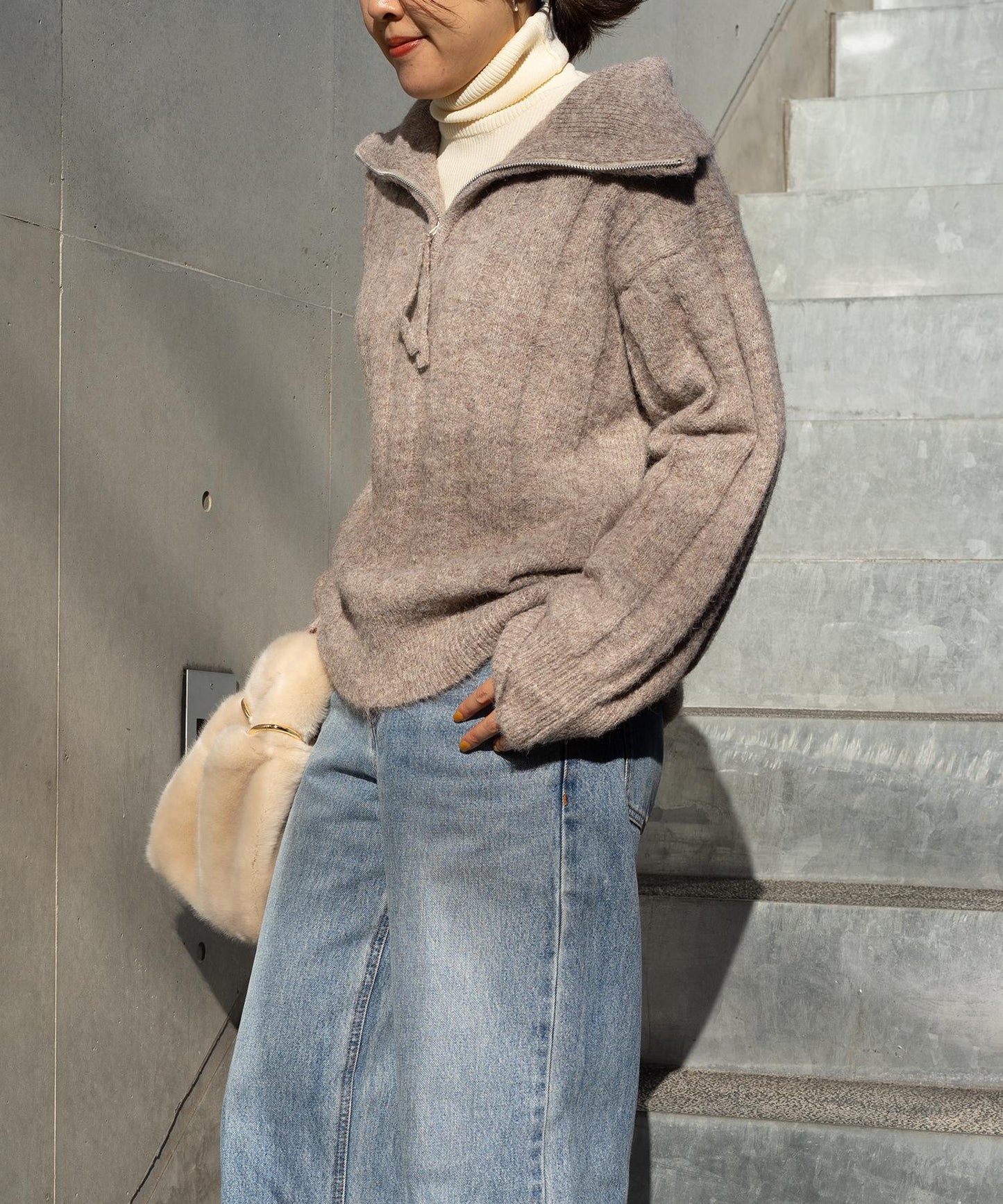 ハーフジップニット