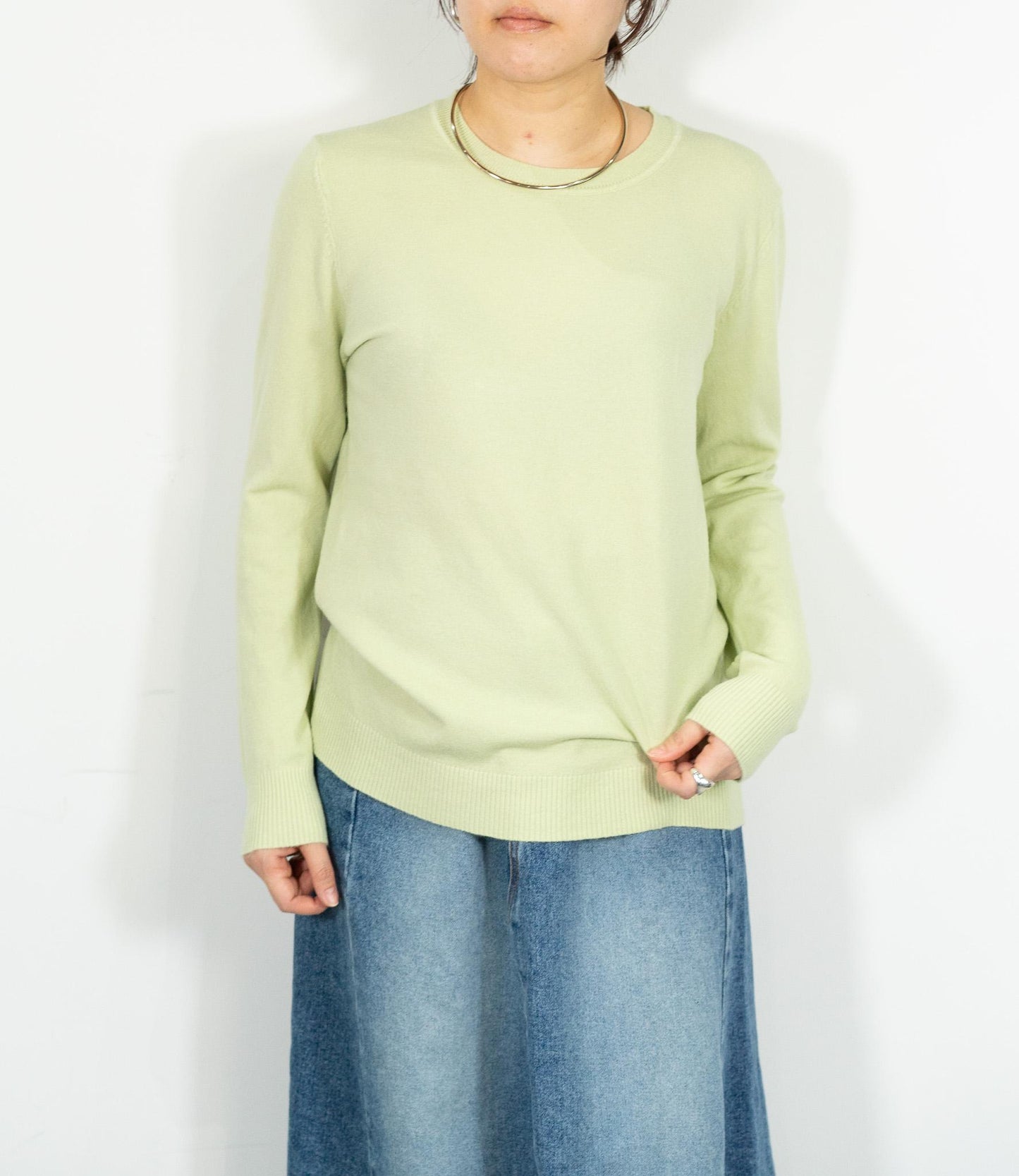 ソフトタッチクルーネックニット