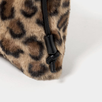 ファーショルダーバッグ ハートチャーム付き