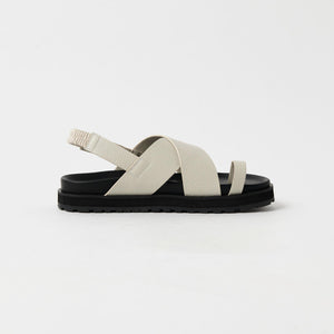 ビッグクロス バックストラップ サンダル