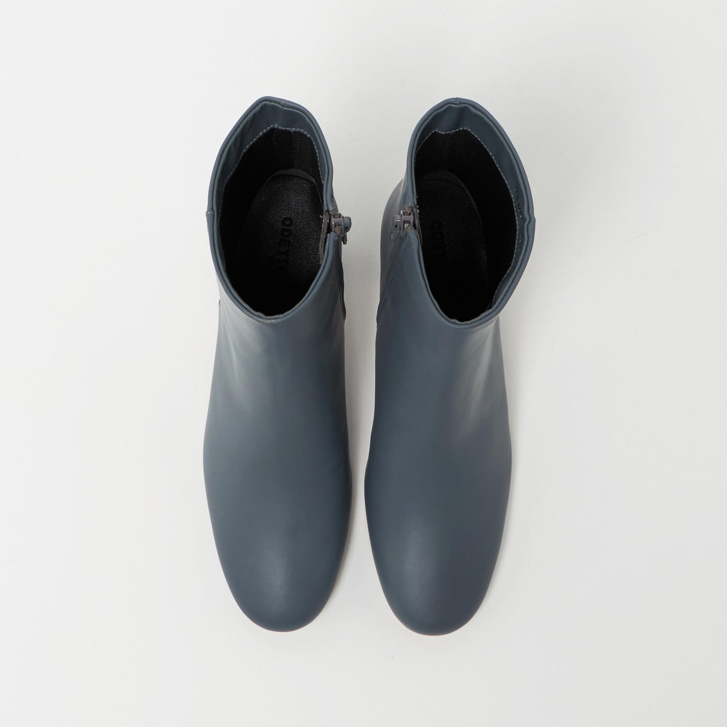 ラウンドプレーン ショートブーツ60↑