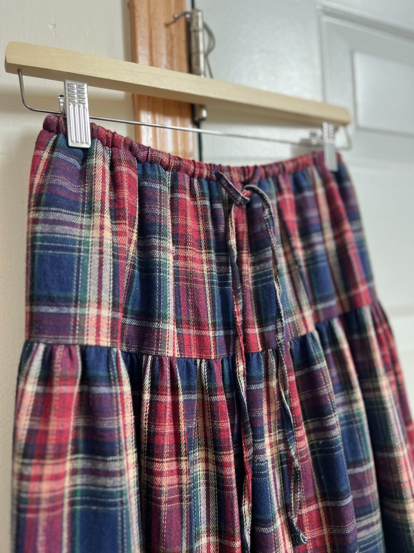 くすみタータンチェックティアードスカート