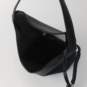 ワンハンドル チャーム バッグ