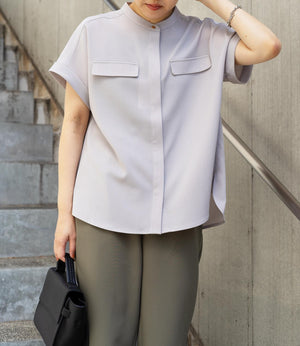 きれいめフラップサファリブラウス