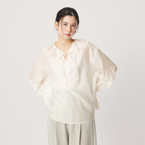 ラッフル スキッパーブラウス