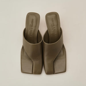 サムカバーミュール サンダル60↑