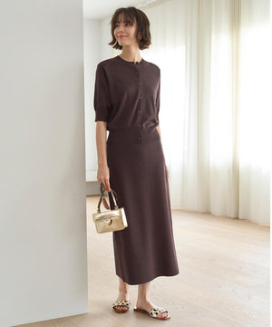 スゴ機能美ニット Iラインスカート