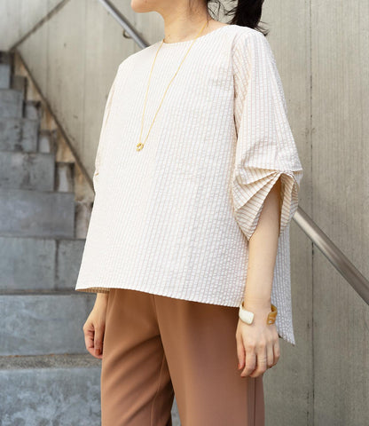 サッカーストライプブラウス