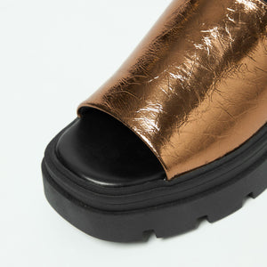 ＜SY＞ ボリュームソール サンダル70●