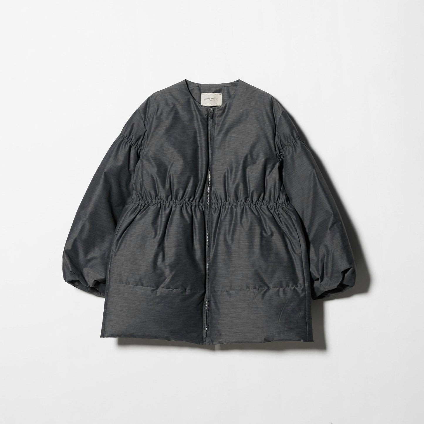 ペプラム ミドル ダウンコート