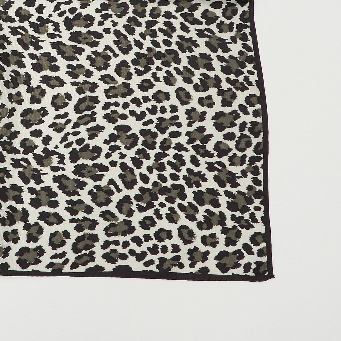 シルク レオパード スカーフ