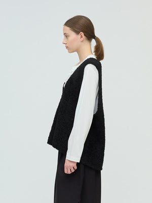 mizuiro ind へアリーVネックベスト