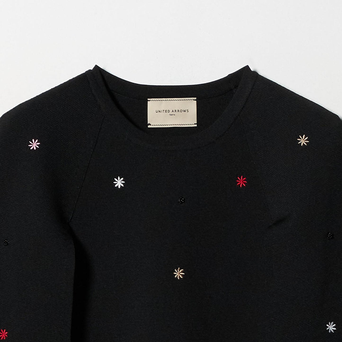 エンブロイダリー フラワー ケープニット ‐ウォッシャブル‐