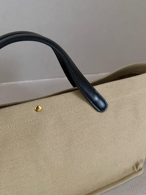 レザーハンドルキャンバストート