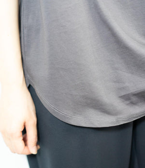 【接触冷感】エレガンスロゴTシャツ